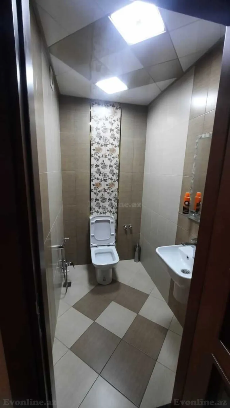 Satılır 2 otaqlı Mənzil Yeni tikili 80 m² Xətai r. - şəkil 8