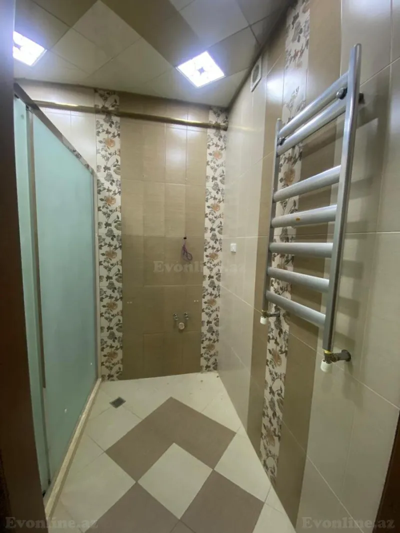 Satılır 2 otaqlı Mənzil Yeni tikili 80 m² Xətai r. - şəkil 9