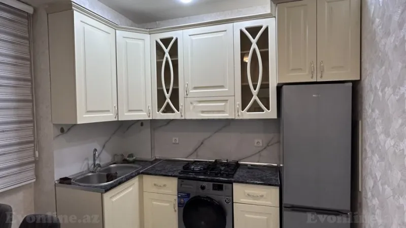 1 otaqlı Mənzil 50 m² Yasamal Kirayə verilir