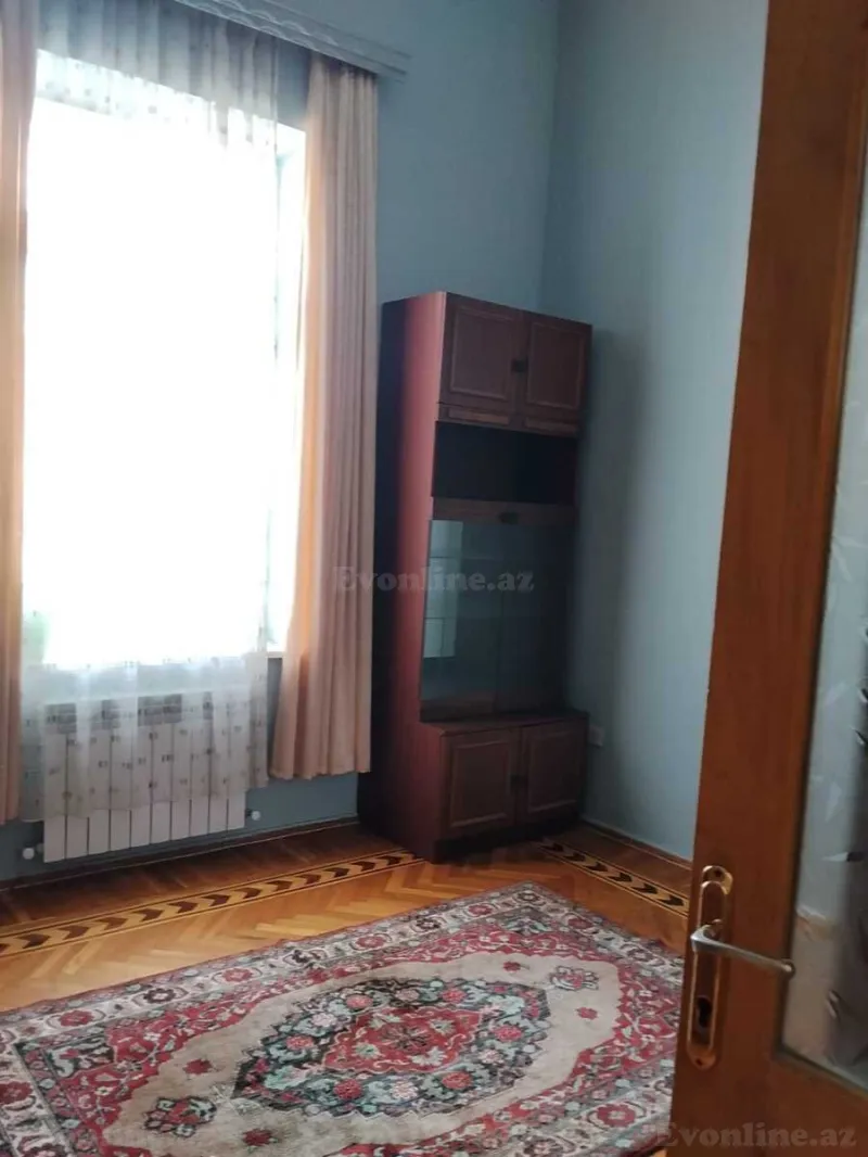 Satılır 3 otaqlı Mənzil Köhnə tikili 76 m² 28 May m. - şəkil 12