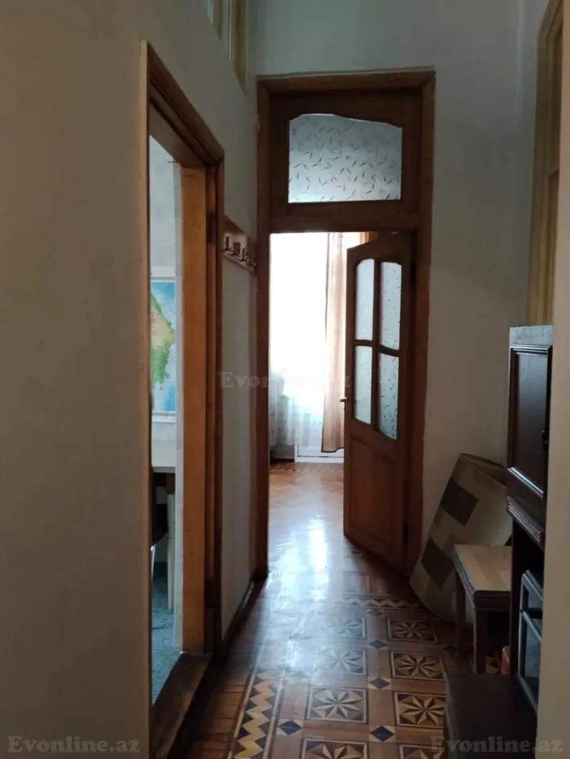 Satılır 3 otaqlı Mənzil Köhnə tikili 76 m² 28 May m. - şəkil 20