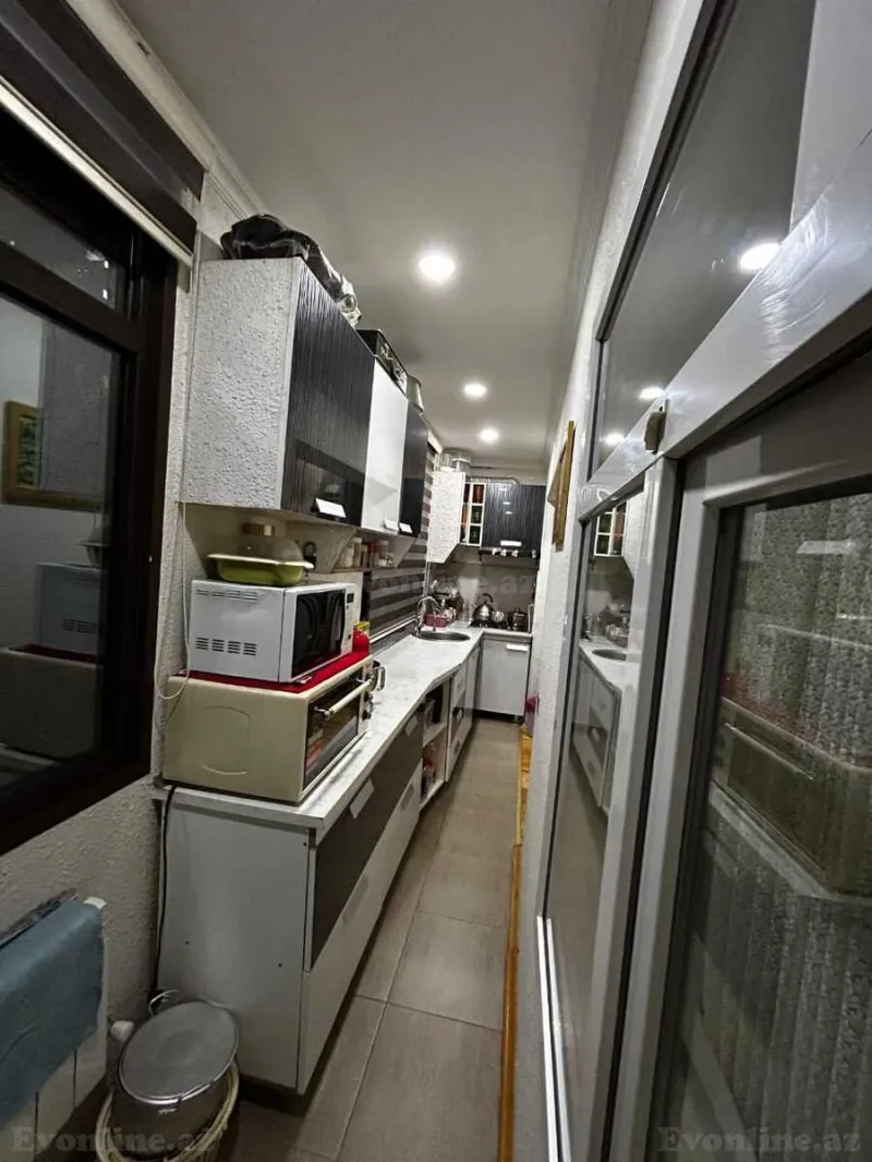 Satılır 4 otaqlı Mənzil Köhnə tikili 68 m² Həzi Aslanov m. - şəkil 9