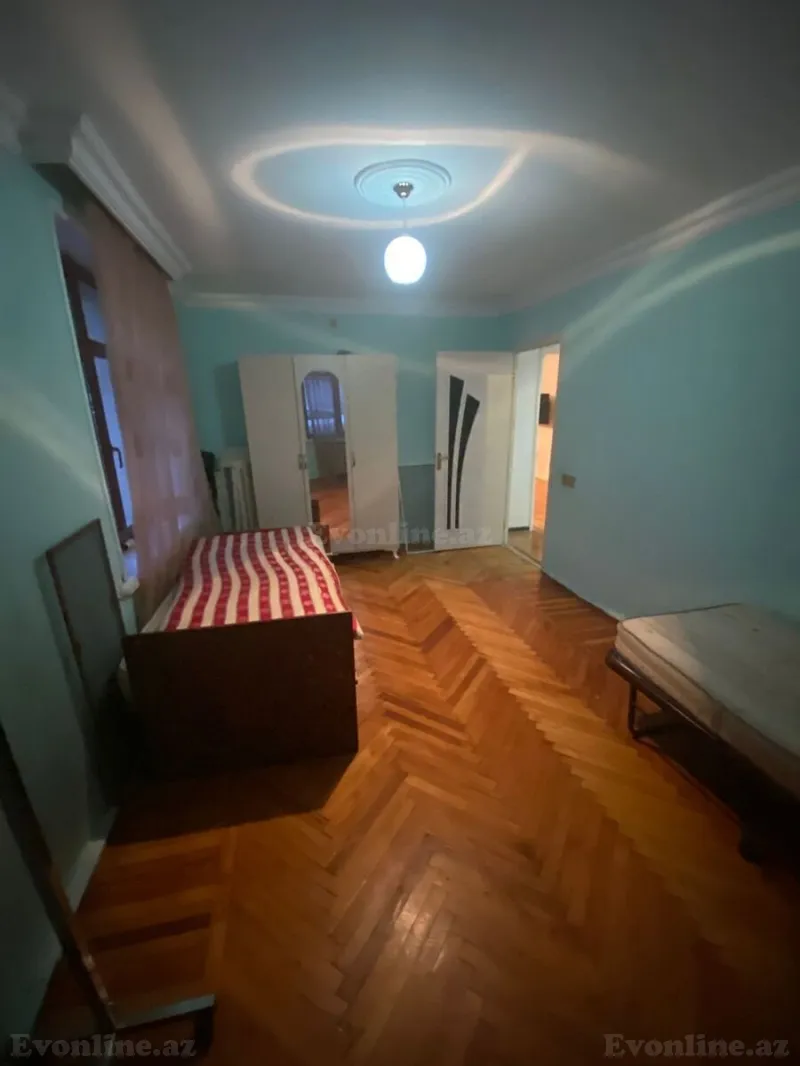Kirayə verilir 3 otaqlı Mənzil Köhnə tikili 75 m² Nərimanov r. - şəkil 9