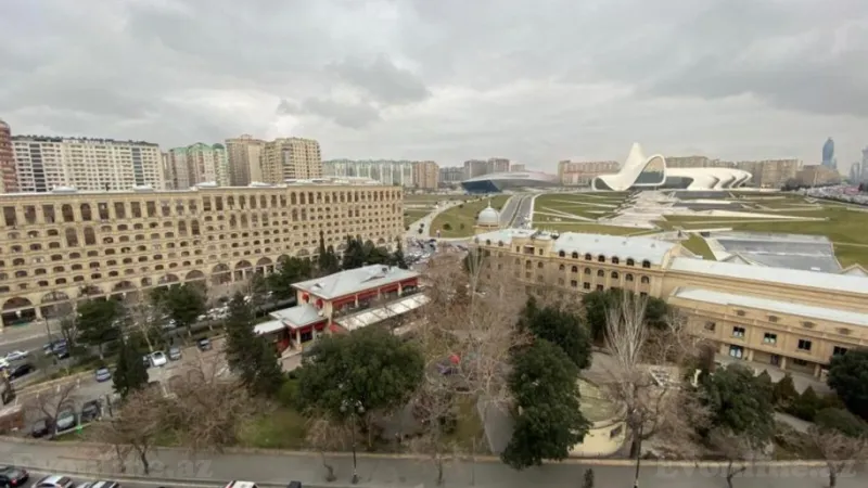 Kirayə verilir 2 otaqlı Mənzil Yeni tikili 100 m² Nərimanov r. - şəkil 7