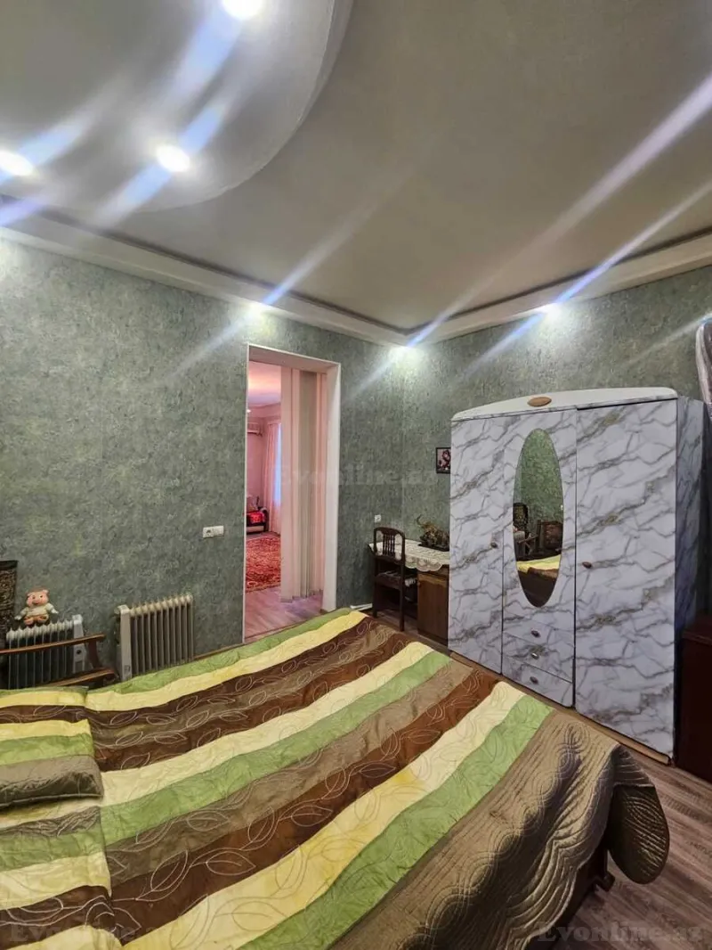 Kirayə verilir 2 otaqlı Mənzil Köhnə tikili 60 m² Xətai m. - şəkil 2