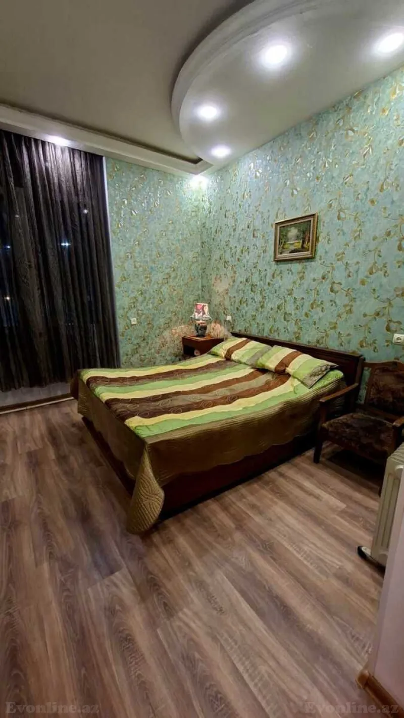 Kirayə verilir 2 otaqlı Mənzil Köhnə tikili 60 m² Xətai m. - şəkil 3