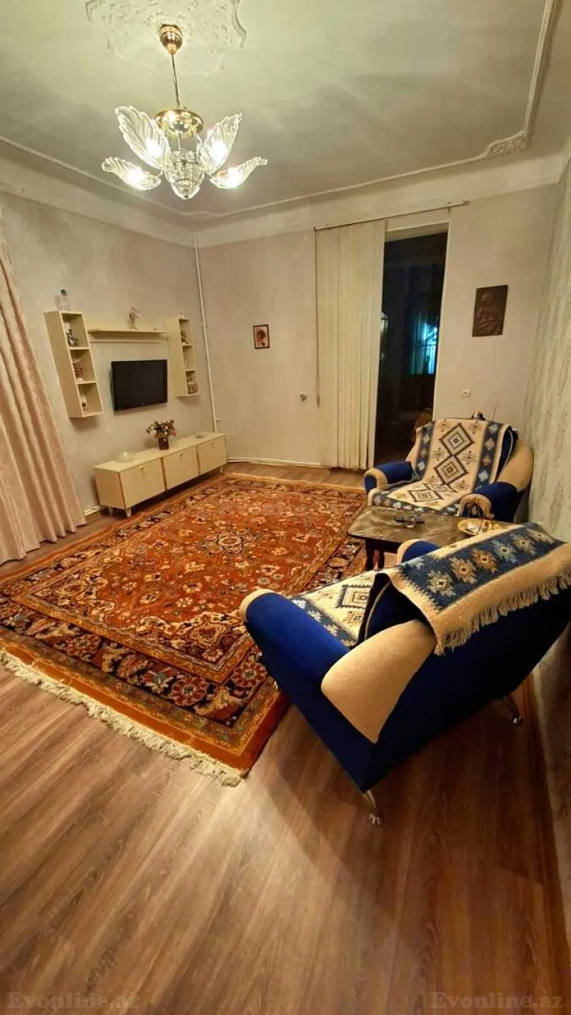 Kirayə verilir 2 otaqlı Mənzil Köhnə tikili 60 m² Xətai m. - şəkil 4