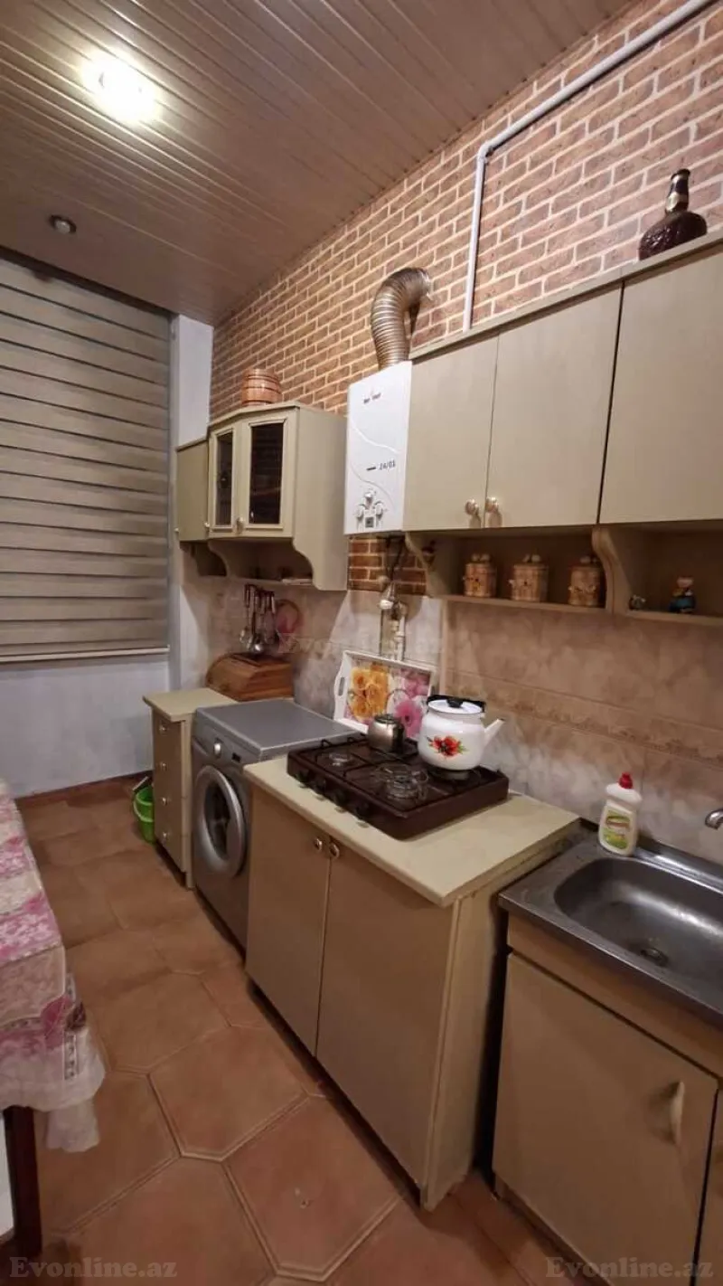 Kirayə verilir 2 otaqlı Mənzil Köhnə tikili 60 m² Xətai m. - şəkil 7