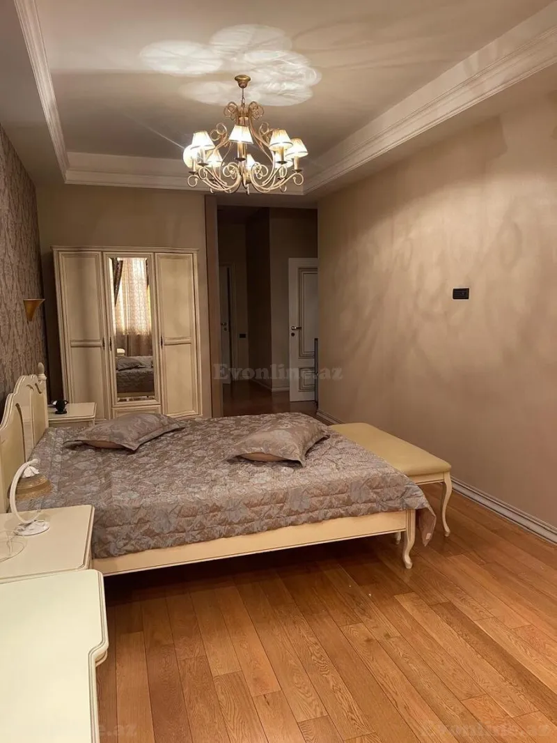 Satılır 4 otaqlı Mənzil Yeni tikili 245 m² 28 May m. - şəkil 6