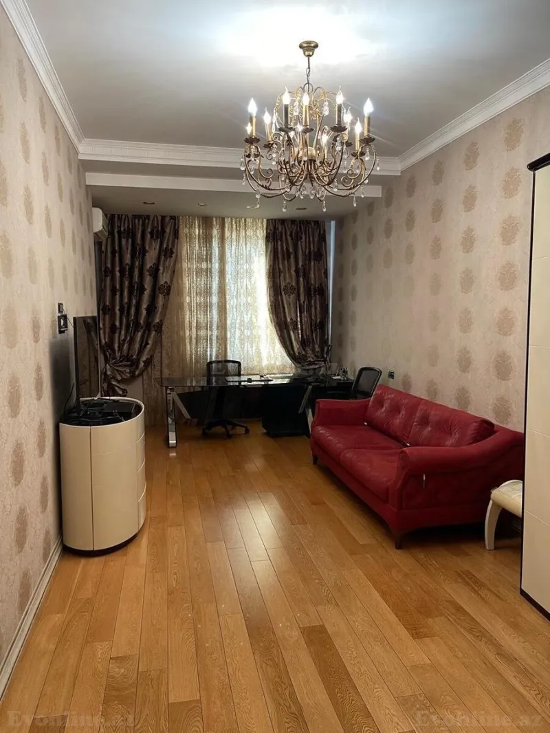 Satılır 4 otaqlı Mənzil Yeni tikili 245 m² 28 May m. - şəkil 7
