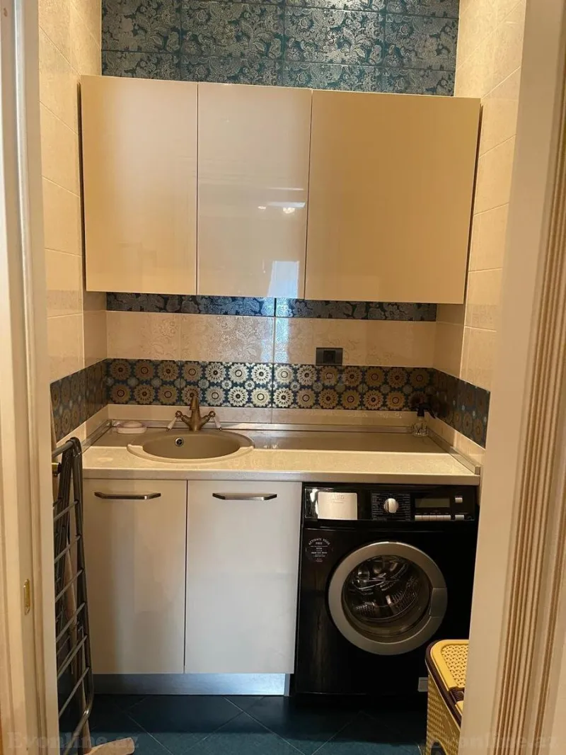 Satılır 4 otaqlı Mənzil Yeni tikili 245 m² 28 May m. - şəkil 12