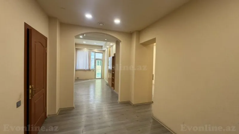 Kirayə verilir Ofis 90 m² Elmlər Akademiyası m. - şəkil 5