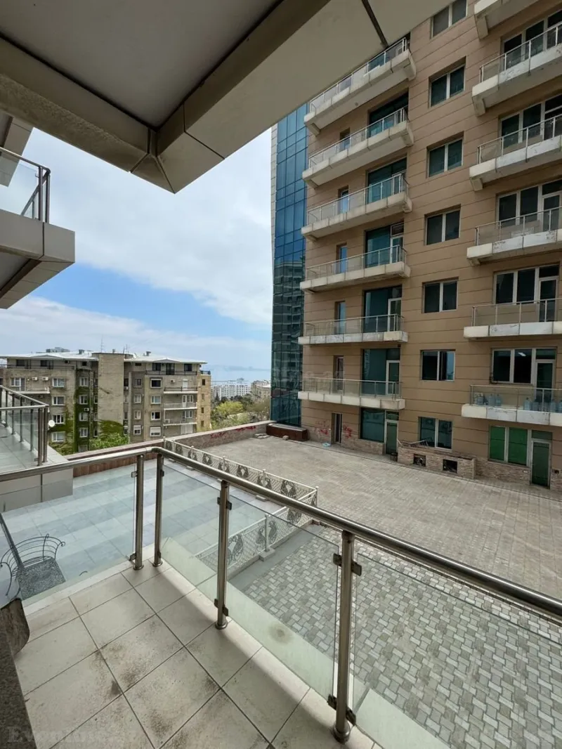 Kirayə verilir Ofis 90 m² Elmlər Akademiyası m. - şəkil 6