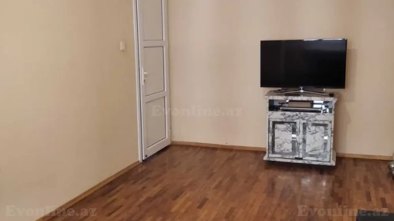 Satılır 3 otaqlı Mənzil Köhnə tikili 65 m² Xətai r. - şəkil 5