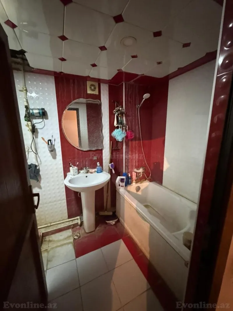 Satılır 3 otaqlı Mənzil Köhnə tikili 90 m² Gənclik m. - şəkil 10