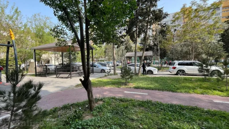 Satılır 3 otaqlı Mənzil Köhnə tikili 90 m² Gənclik m. - şəkil 13