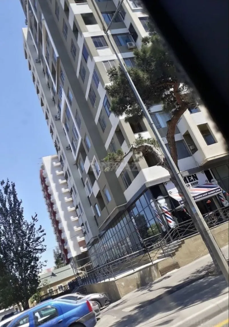 Satılır 2 otaqlı Mənzil Yeni tikili 65 m² Qaraçuxur - şəkil 3