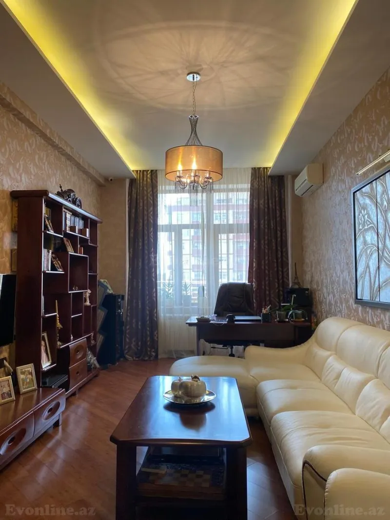 Satılır 7 otaqlı Mənzil Yeni tikili 371 m² Nizami m. - şəkil 5