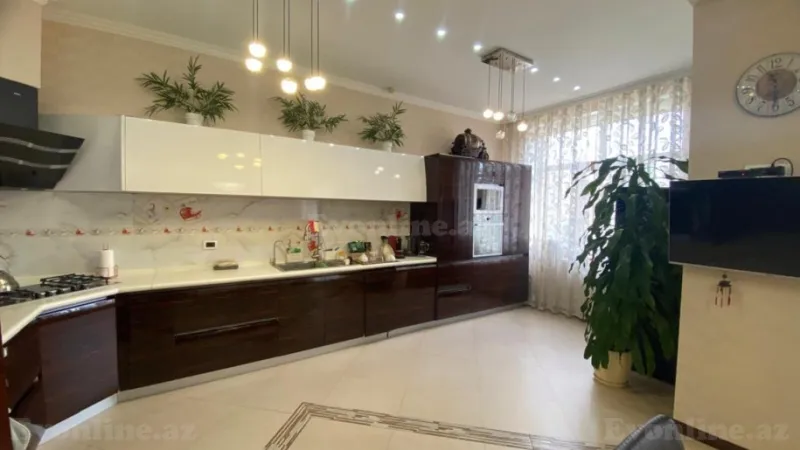 Satılır 7 otaqlı Mənzil Yeni tikili 371 m² Nizami m. - şəkil 10