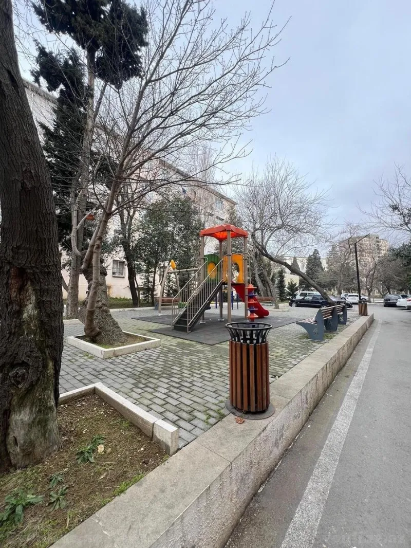 Satılır 2 otaqlı Mənzil Köhnə tikili 52 m² 5-ci mikrorayon - şəkil 3