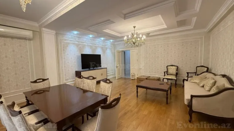 Satılır 4 otaqlı Mənzil Yeni tikili 185 m² 28 May m. - şəkil 3