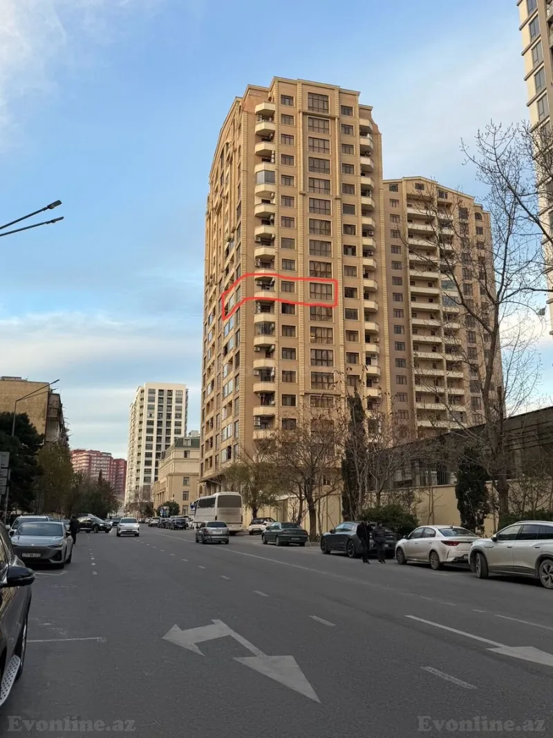 Satılır 4 otaqlı Mənzil Yeni tikili 185 m² 28 May m. - şəkil 13