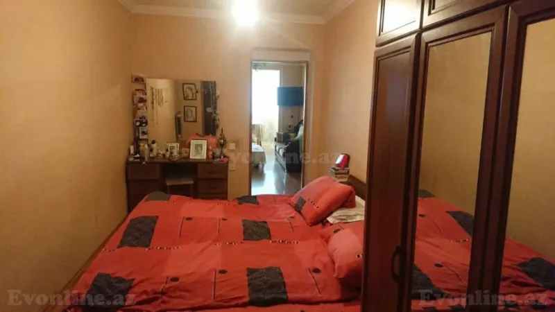 3 otaqlı Mənzil 70 m² 20 Yanvar m. Kirayə verilir