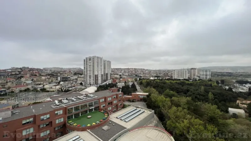 Satılır 4 otaqlı Mənzil Yeni tikili 176 m² Badamdar