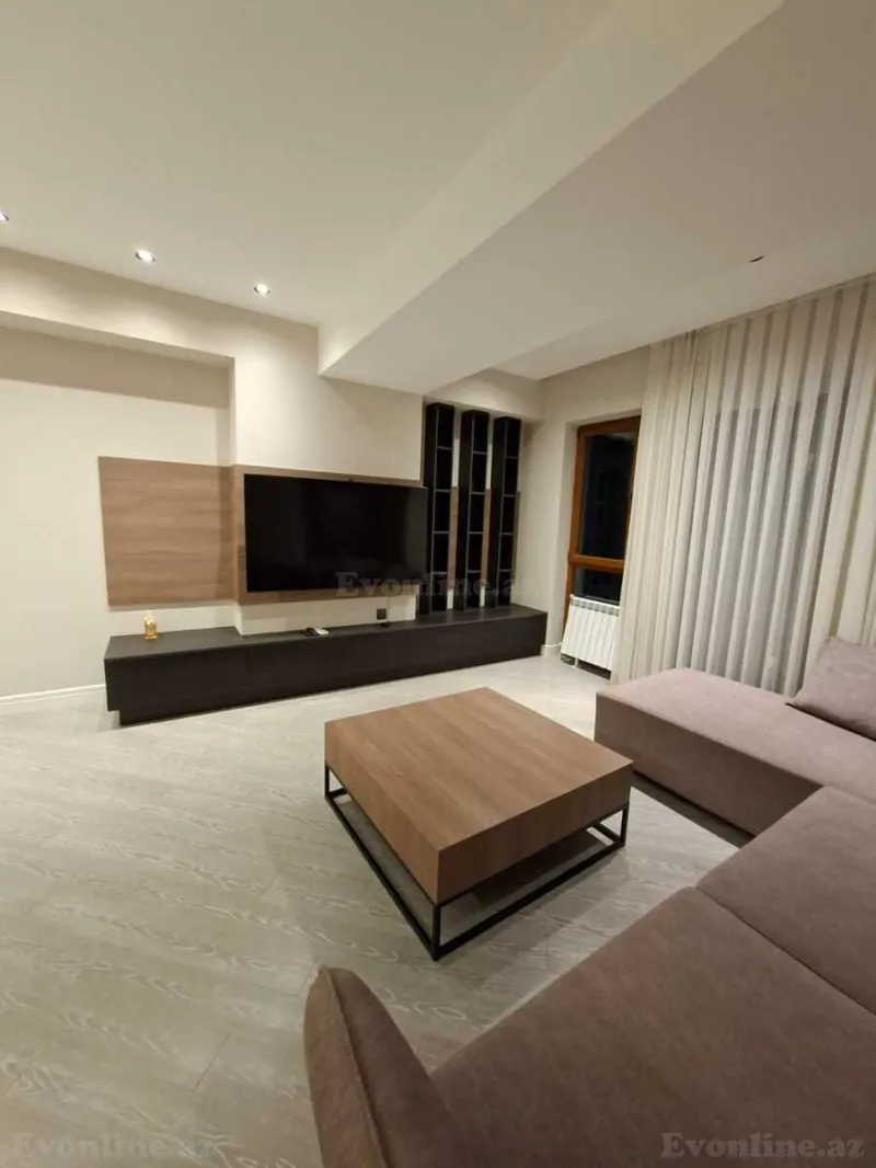 Kirayə verilir 3 otaqlı Mənzil Yeni tikili 125 m² Xətai m. - şəkil 3