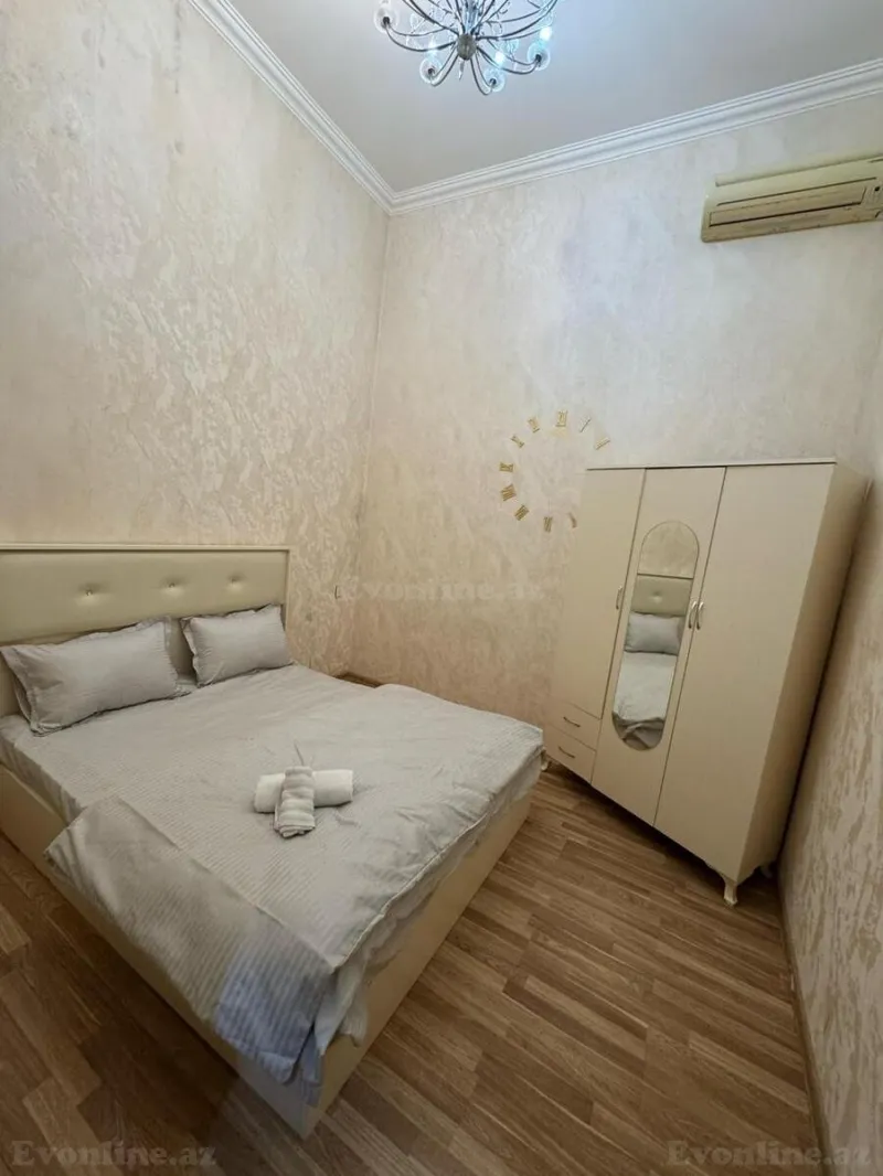 Kirayə verilir 4 otaqlı Mənzil Köhnə tikili 110 m² Sahil m. - şəkil 7