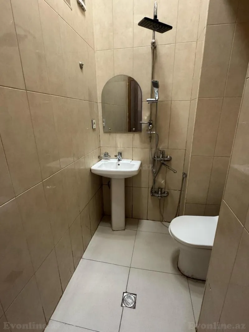 Kirayə verilir 4 otaqlı Mənzil Köhnə tikili 110 m² Sahil m. - şəkil 23