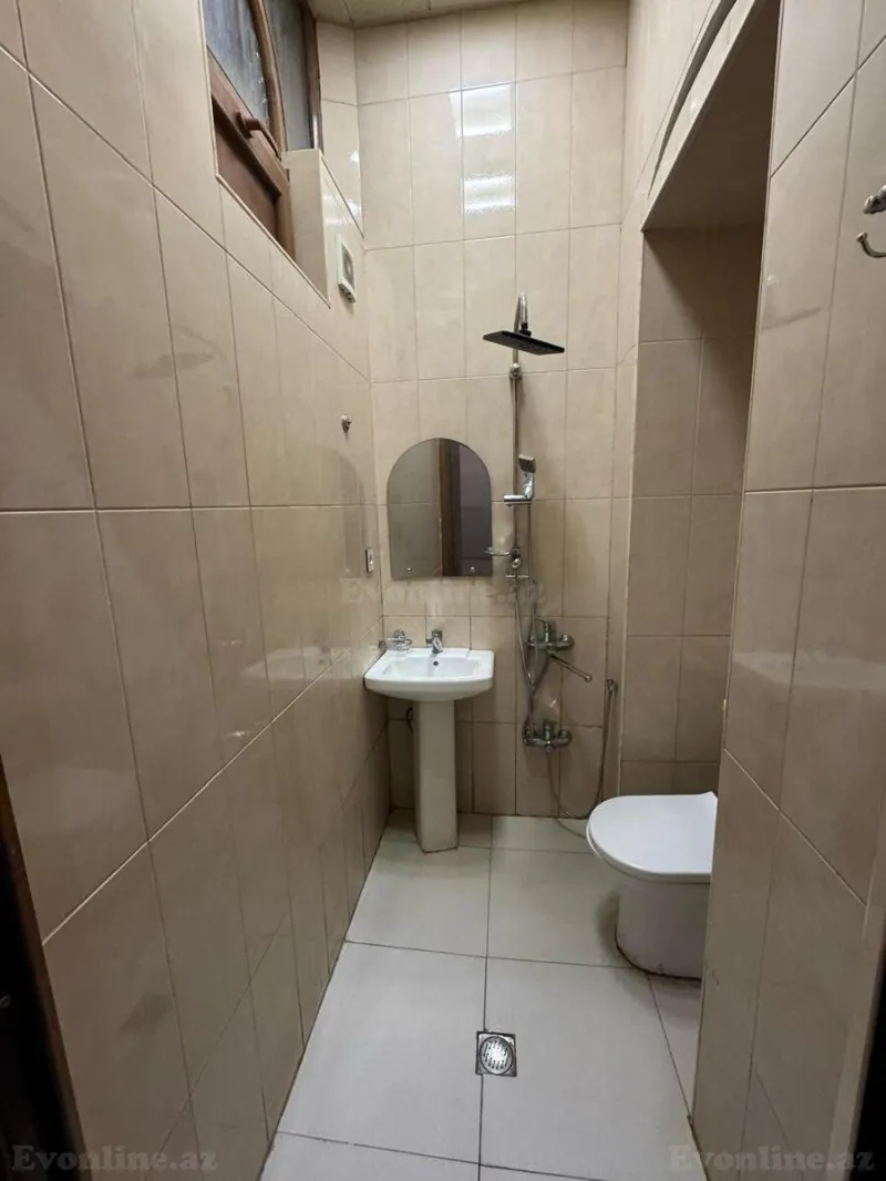 Kirayə verilir 4 otaqlı Mənzil Köhnə tikili 110 m² Sahil m. - şəkil 24