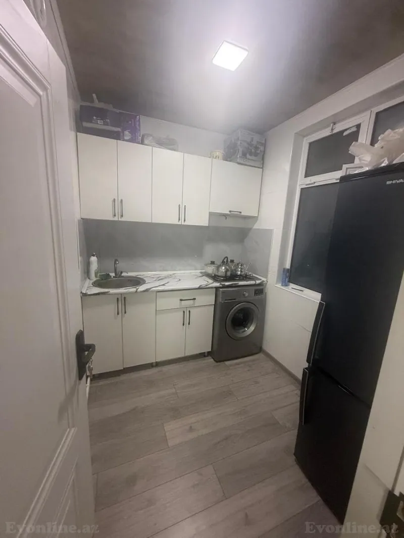 Satılır 3 otaqlı Mənzil Köhnə tikili 75 m² Memar Əcəmi m. - şəkil 6