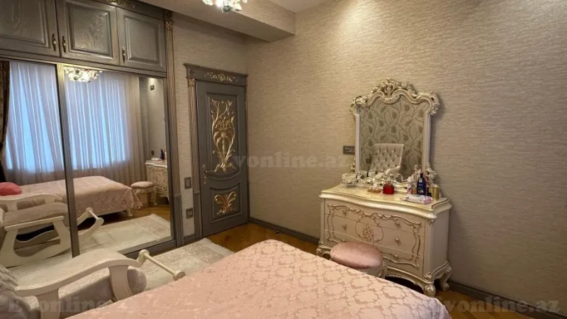 Satılır 5 otaqlı Mənzil Yeni tikili 220 m² Badamdar - şəkil 8