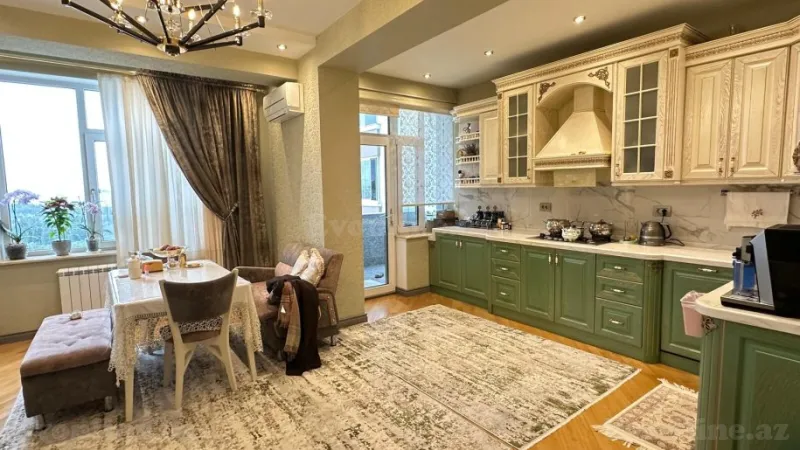 Satılır 5 otaqlı Mənzil Yeni tikili 220 m² Badamdar - şəkil 12