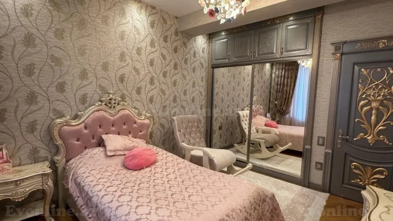 Satılır 5 otaqlı Mənzil Yeni tikili 220 m² Badamdar - şəkil 22