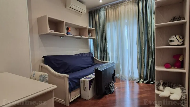 Satılır 7 otaqlı Mənzil Yeni tikili 240 m² Nərimanov r. - şəkil 4