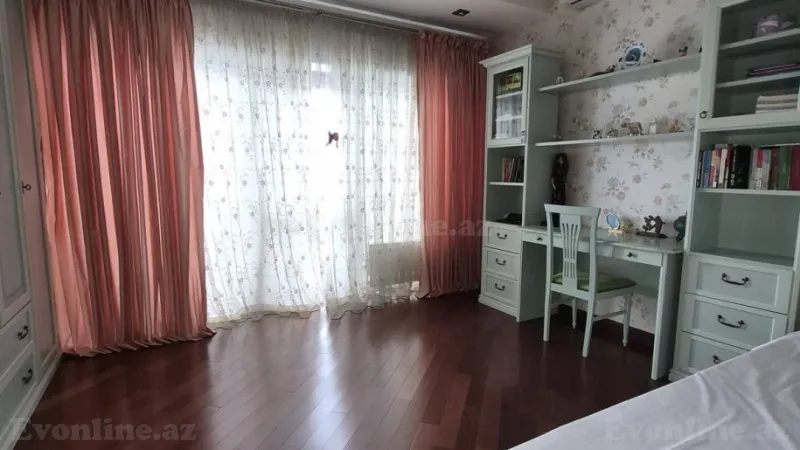 Satılır 7 otaqlı Mənzil Yeni tikili 240 m² Nərimanov r. - şəkil 12