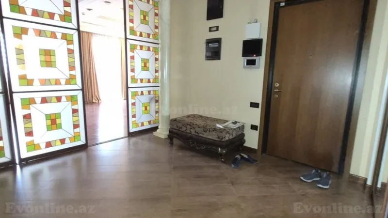 Satılır 7 otaqlı Mənzil Yeni tikili 240 m² Nərimanov r. - şəkil 15