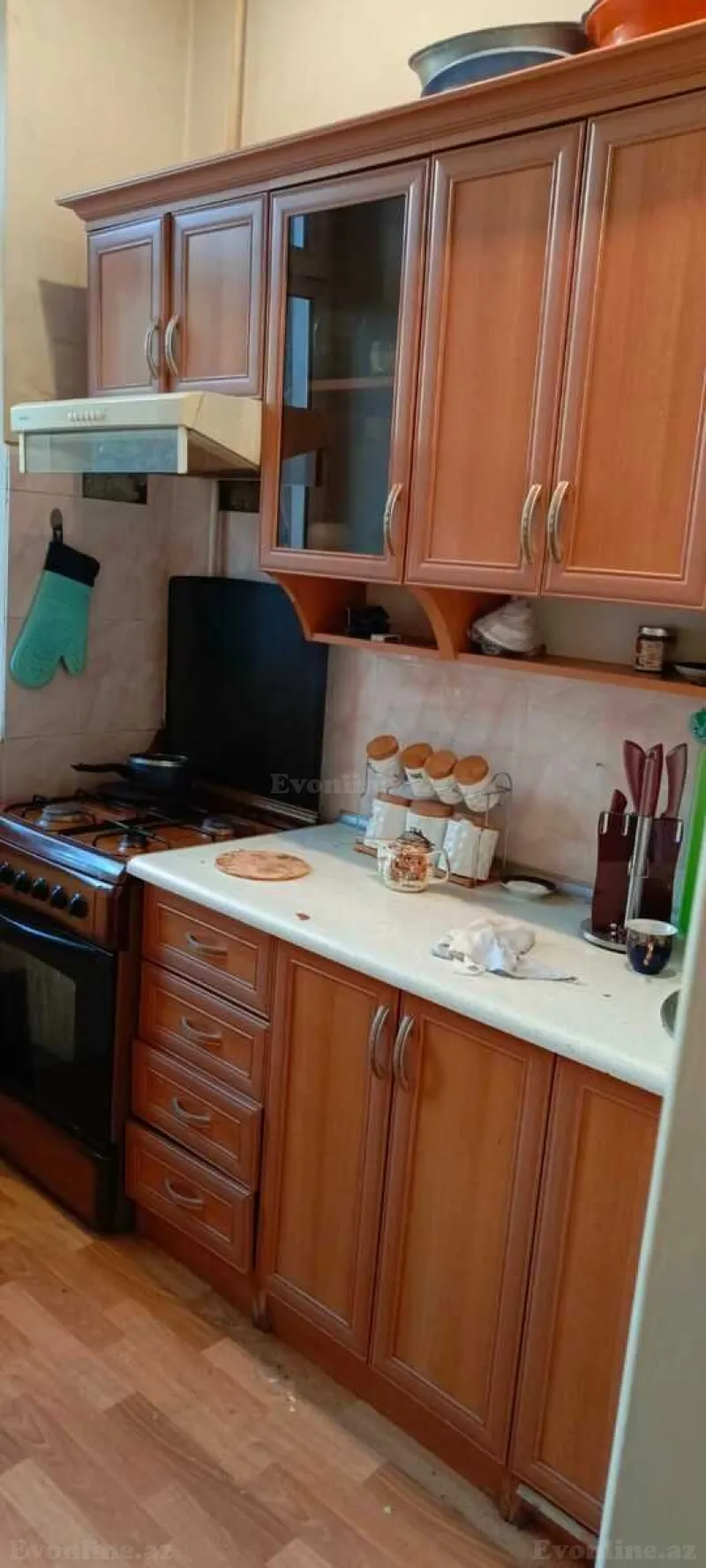 Kirayə verilir 2 otaqlı Mənzil Köhnə tikili 60 m² Xətai r.