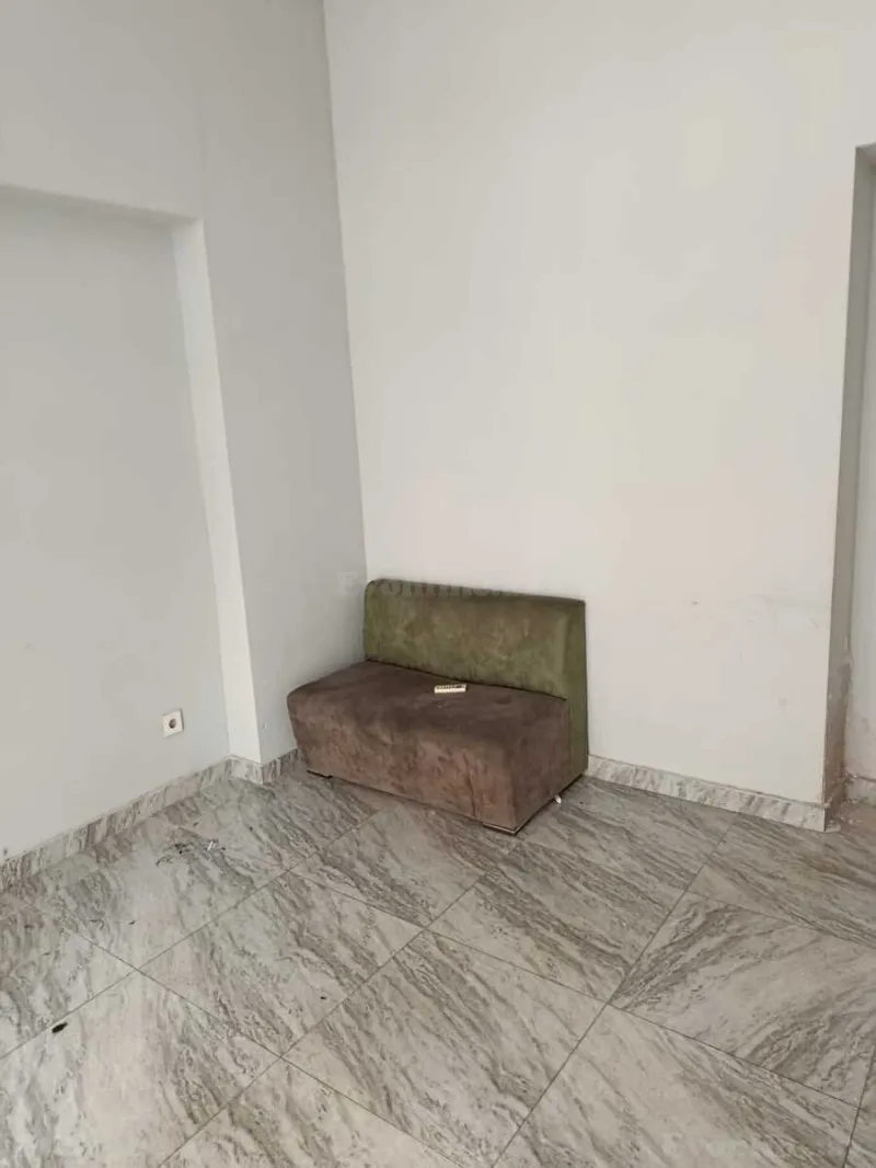 Obyekt 18 m² Həzi Aslanov Kirayə verilir