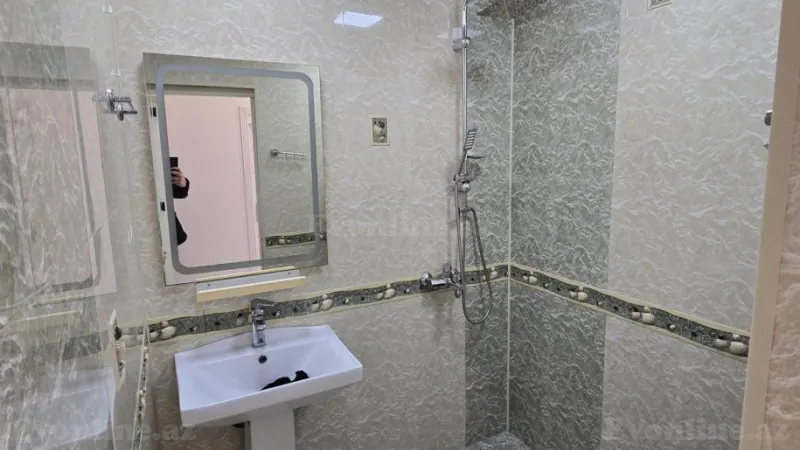 Satılır 2 otaqlı Mənzil Köhnə tikili 60 m² Xətai r. - şəkil 9