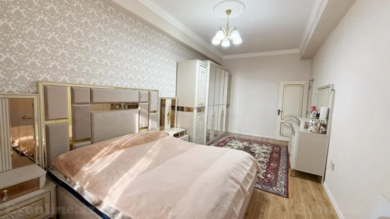 Satılır 3 otaqlı Mənzil Yeni tikili 110 m² Qara Qarayev m. - şəkil 4