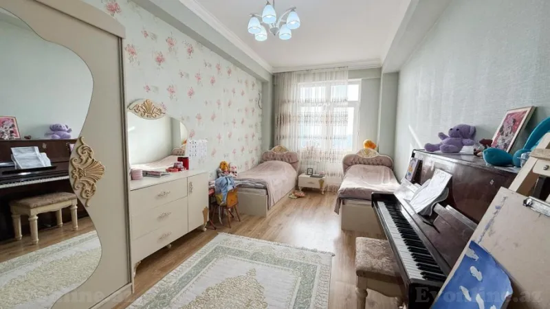 Satılır 3 otaqlı Mənzil Yeni tikili 110 m² Qara Qarayev m. - şəkil 6