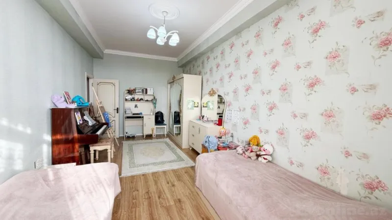 Satılır 3 otaqlı Mənzil Yeni tikili 110 m² Qara Qarayev m. - şəkil 8