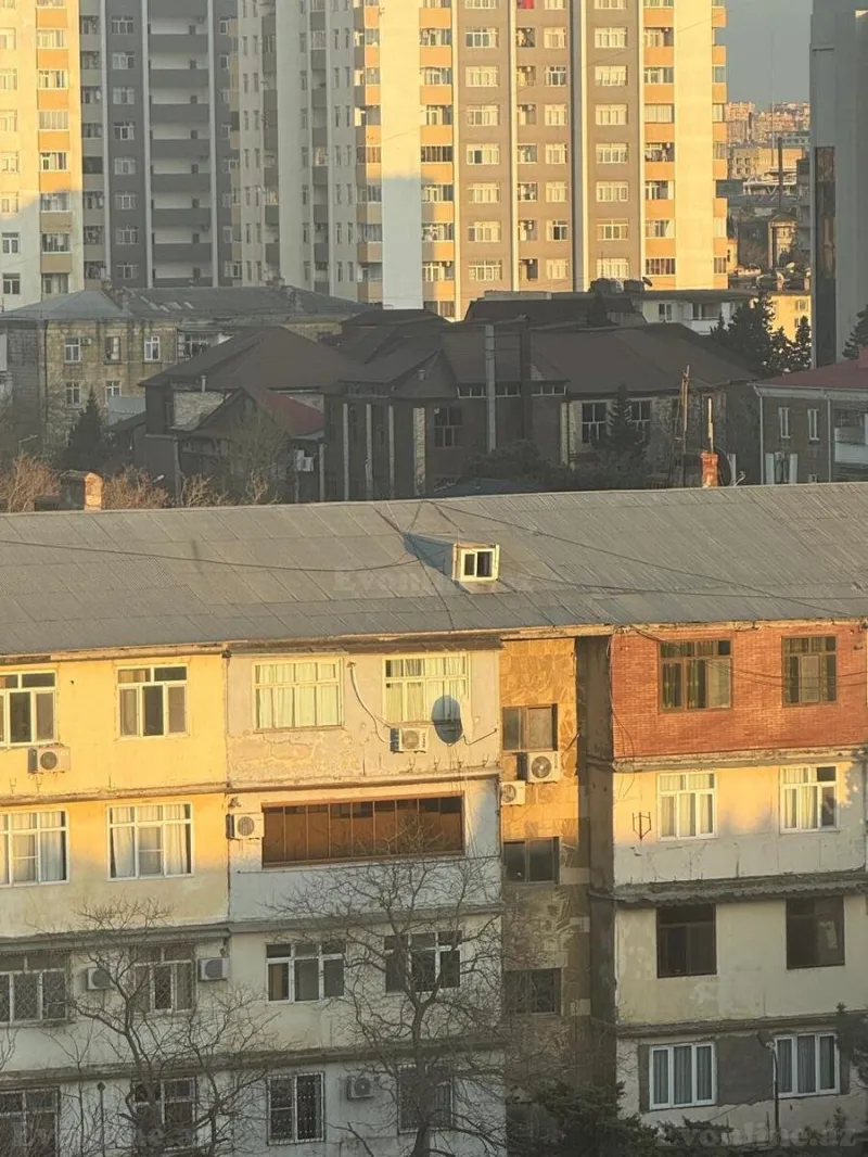 Kirayə verilir 4 otaqlı Mənzil Köhnə tikili 100 m² Qara Qarayev m. - şəkil 5