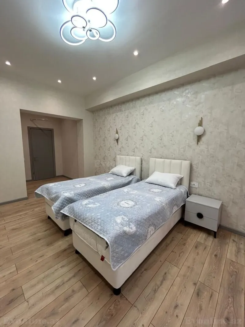 Kirayə verilir 2 otaqlı Mənzil Yeni tikili 85 m² Nəsimi r. - şəkil 7