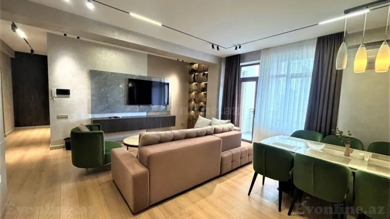 Kirayə verilir 3 otaqlı Mənzil Yeni tikili 120 m² 28 May m.