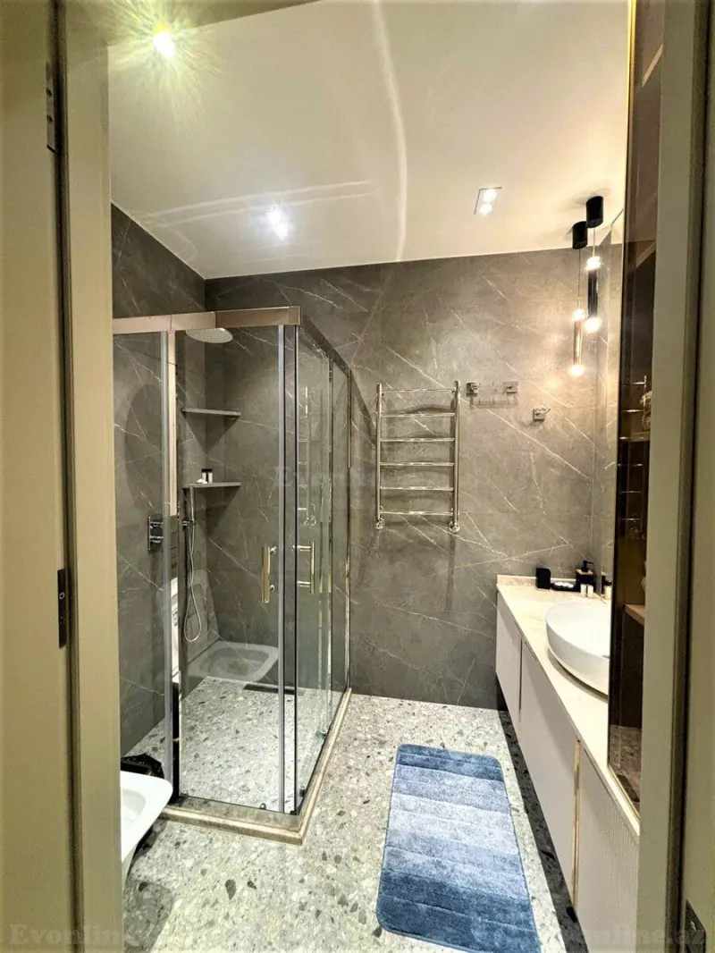 Kirayə verilir 3 otaqlı Mənzil Yeni tikili 120 m² 28 May m. - şəkil 9