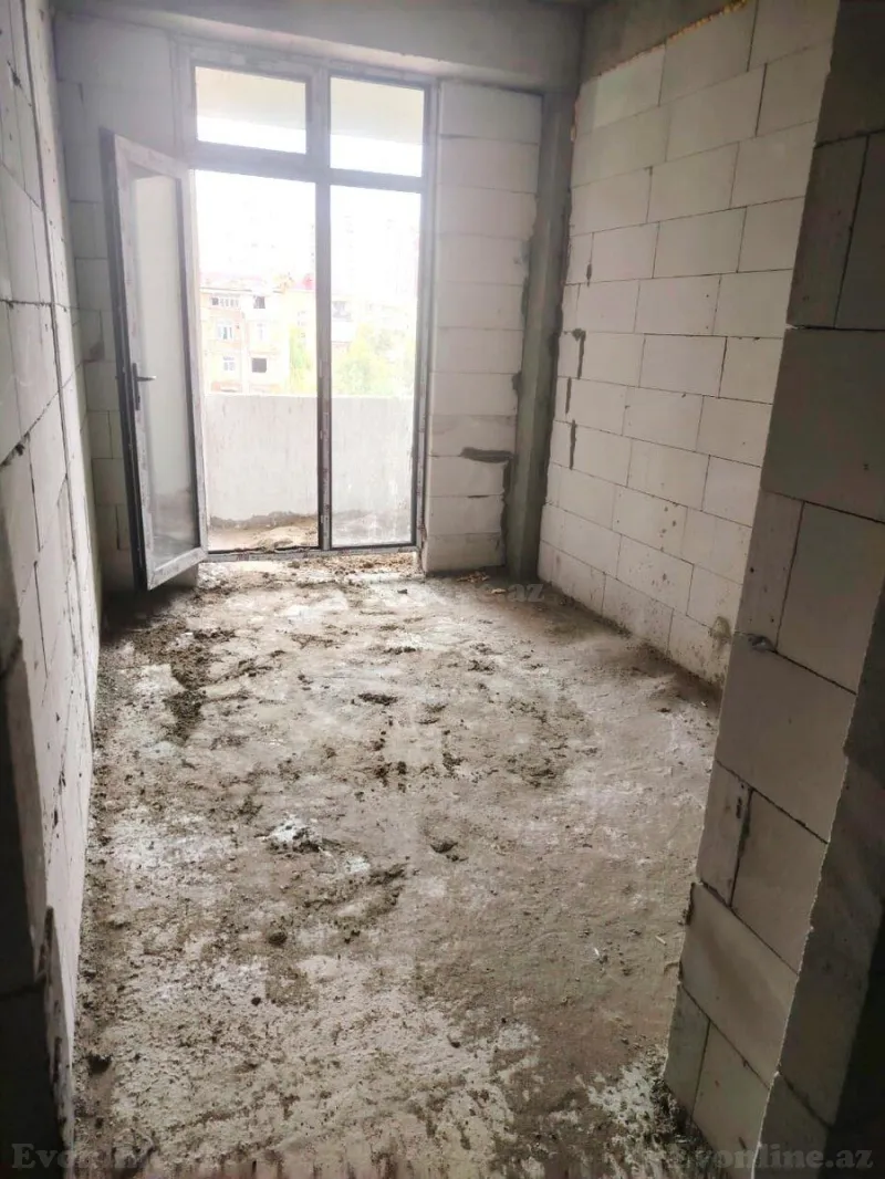 Satılır 3 otaqlı Mənzil Yeni tikili 86 m² Qara Qarayev m. - şəkil 3